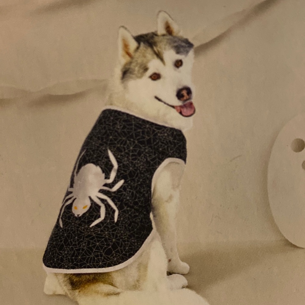 NEW Hyde and Eek! Dog Halloween tee shirt size Large also can be for a cat